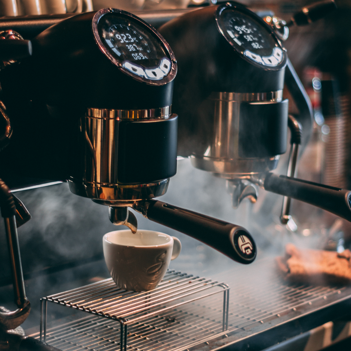 ¿Cómo elegir una cafetera express?