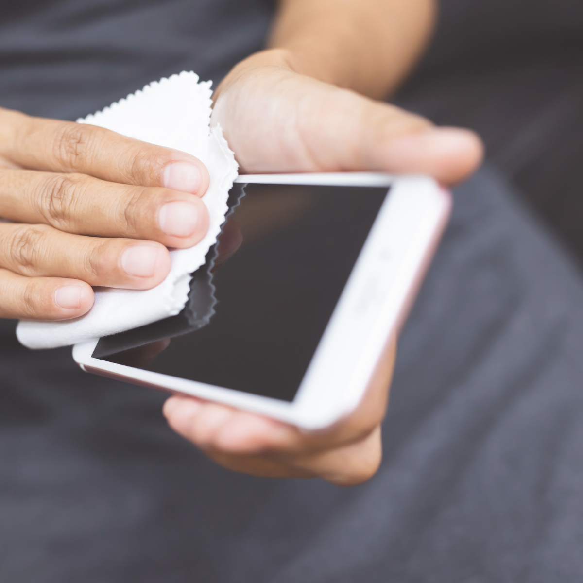 Cómo limpiar la pantalla del móvil Cómo limpiar la pantalla del móvil